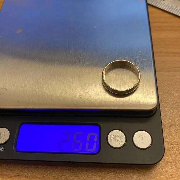 14K solid white gold Band Ring- circle of love brand, 2.6 g, size 7.75 - Picture 5 of 7